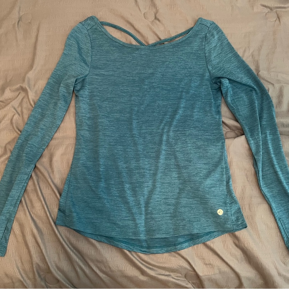 Apana Blue Athletic Top Long Sleeve Small